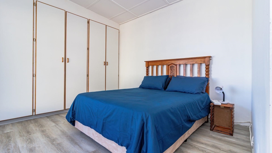 3 Bedroom Property for Sale in De Kelders Western Cape